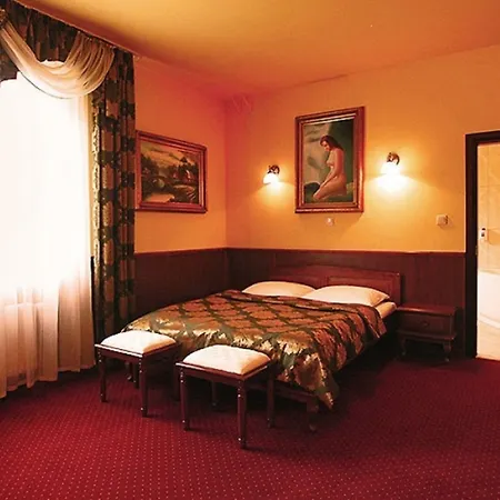 Hotel Dobosz Police