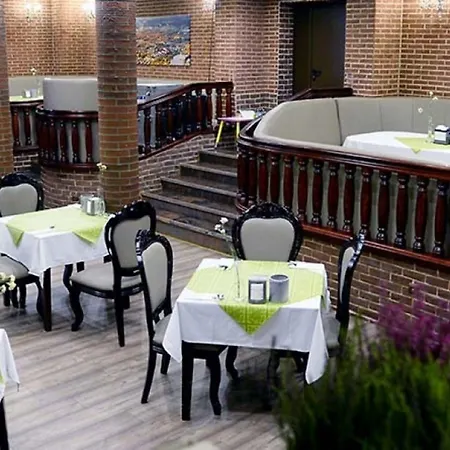 Dobosz Hotel