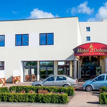 Otel Dobosz Police