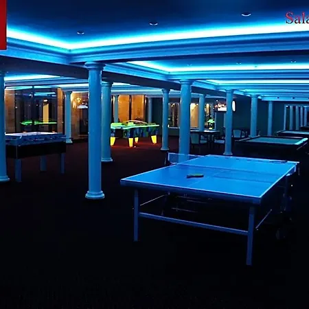 Hotel Dobosz Police