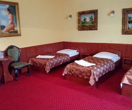 Dobosz Hotell Police